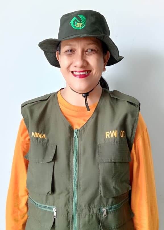 Chatarina Riana Susanti - Bendahara Bank Sampah Ceria RW 07
